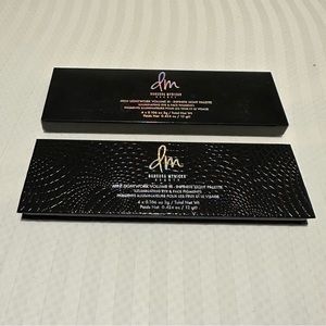 BNIB Danessa Myricks Mini Lightwork Volume III Infinite Light Palette